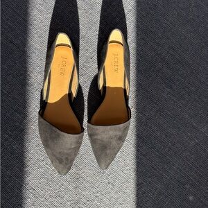 Cute black flats. Only worn once or twice